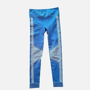 Fabletics Women’s Blue Performance Leggings, Size XXS, Preowned.